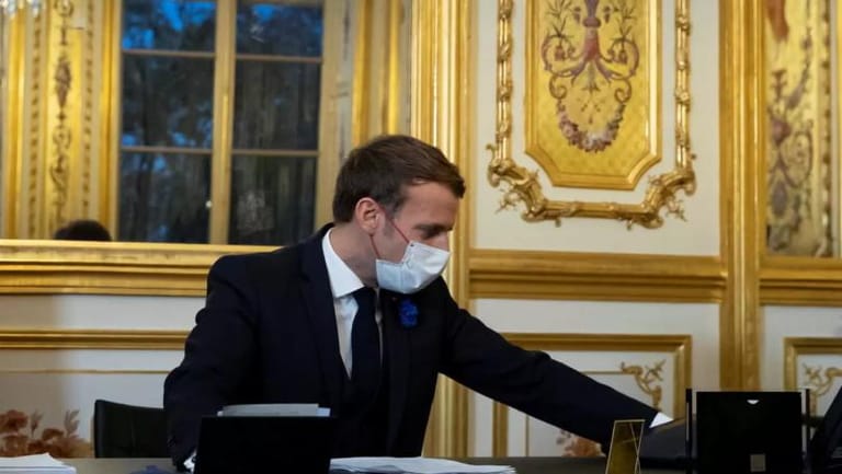 بايدن وماكرون أكدا في اتصال بينهما على أن أولويات السياسة الخارجية تشمل الشرق الأوسط وروسيا والصين