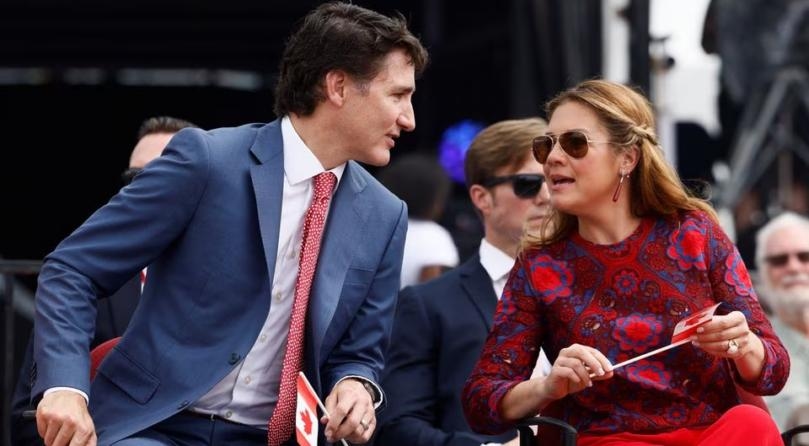Justin Trudeau, hit by separation, set to stay on and fight election