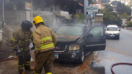 بالصّور: إخماد حريق في سيارة رباعية الدفع