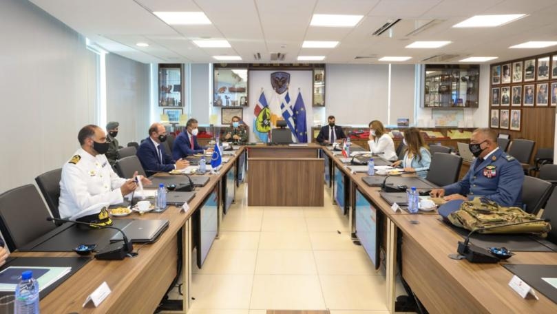 Akar meets Cypriot president, signs MoU with counterpart