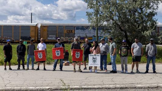 Canada moves to end rail shutdown quickly