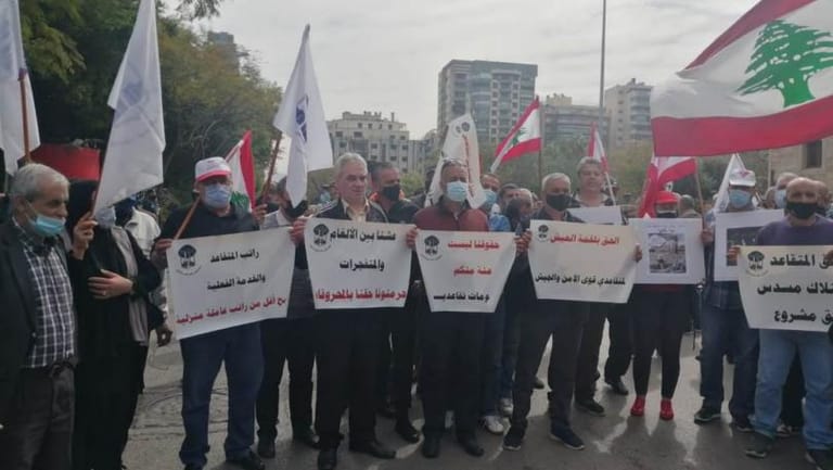 اعتصام لمتقاعدين في قوى الأمن أمام وزارة الداخلية: نحذّر من المساس بحقوقنا