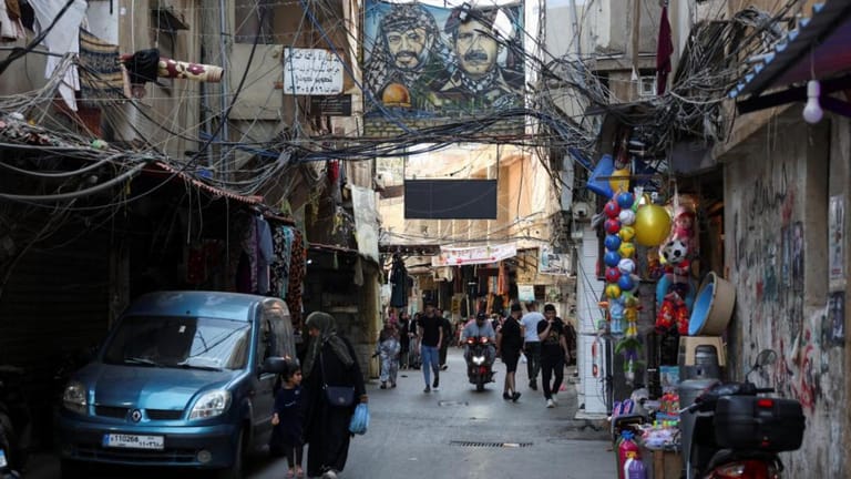 المخيمات الفلسطينية تنتظر الخلاص