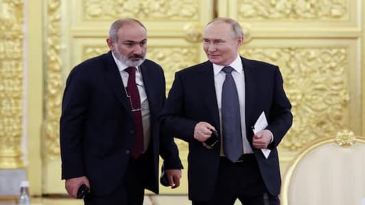 Armenian PM Pashinyan briefs Putin on draft peace deal with Azerbaijan