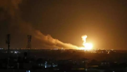 المرصد السوري: 3 انفجارات تهز مدينة بانياس وضواحيها على الساحل السوري