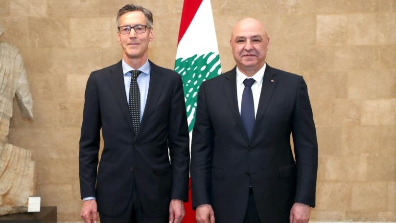 عون يتسلّم أوراق اعتماد 4 سفراء جدد