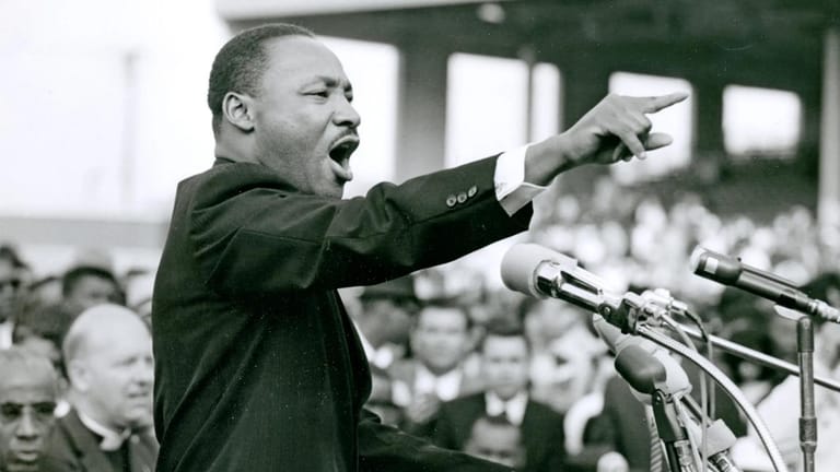 ذاكرة مارتن لوثر كينغ تُستحضر... وفضيحة إبستين تُطمَس: أين العدالة؟