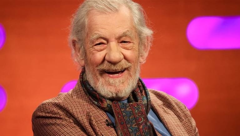 سقوط نجم "سيد الخواتم" عن خشبة المسرح