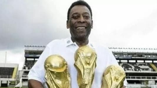 Pele's family gather at his hospital bedside for Christmas