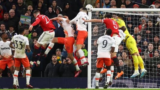 Man United fight back to win, Spurs and Southampton out