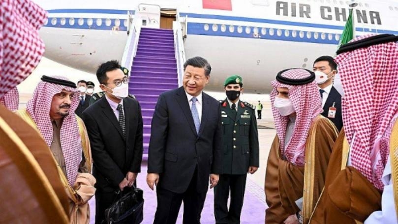 AFP: Chinese President Xi arrives in Saudi Arabia on official visit