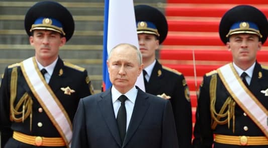 Mercenary chief Prigozhin starts exile in Belarus, Putin praises Russian troops