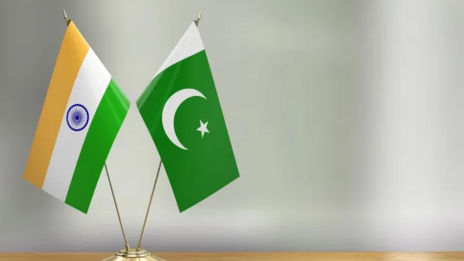 CNN: First phone call takes place between India and Pakistan amid escalating conflict, as Islamabad seeks a meeting with New Delhi