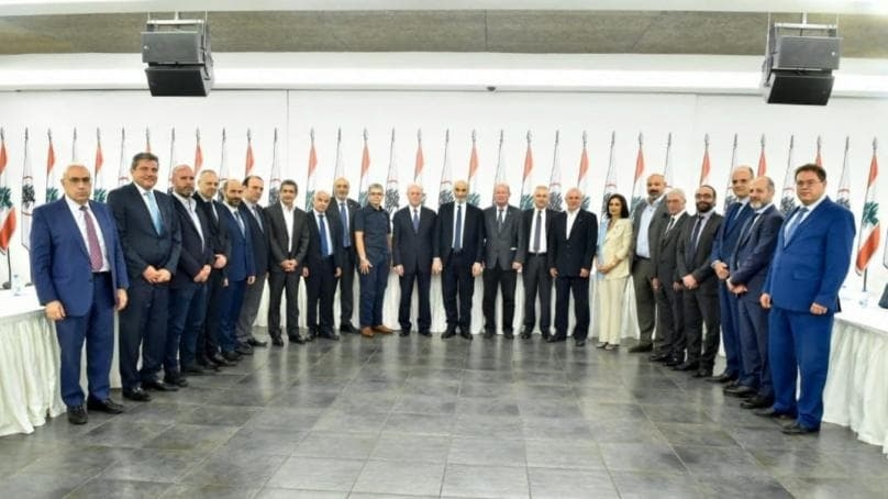 Geagea: The resistance clings to the neck of the people and the state