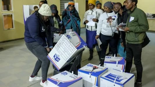 Early results in South Africa's election show ANC losing majority