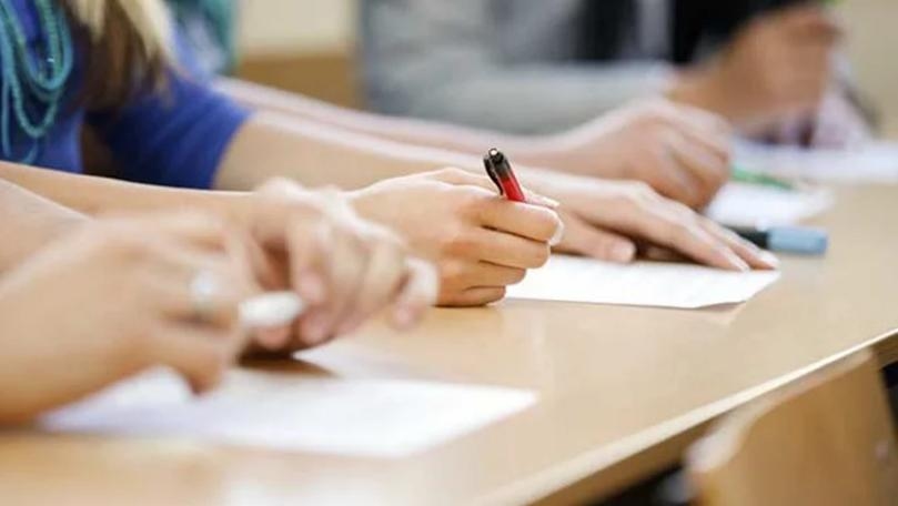الامتحانات الرسمية: هذا نتاج الارتجالية وسوء التخطيط!