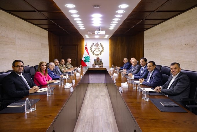 هيكل عرض مع زوّاره للأوضاع والمستجدات في الجنوب