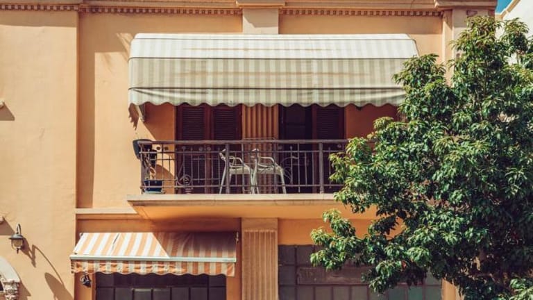 أسعار الشقق تقصّر إقامة السيّاح في لبنان