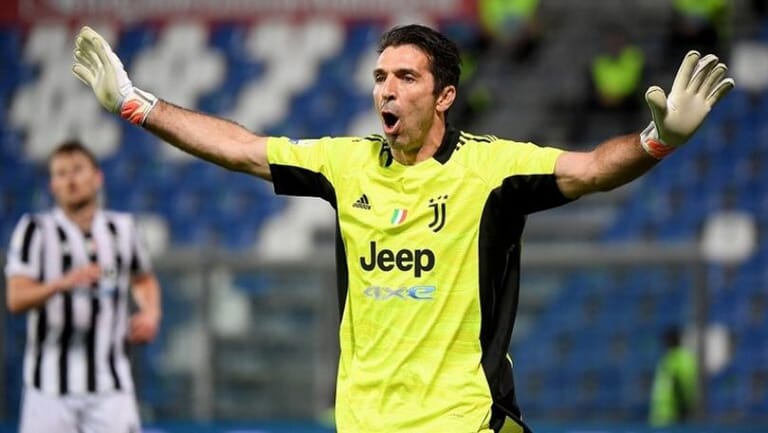 بوفون يعود إلى بارما بعد 20 عاماً على رحيله