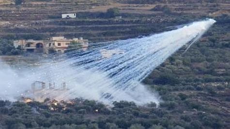 NNA: Phosphorus and smoke shells have been fired towards the outskirts of the southern Lebanese towns Aita ash Shab and Ramyeh