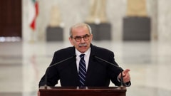 سلام: الضرائب إجراءات استثنائية... وخفّفوا شعبوية