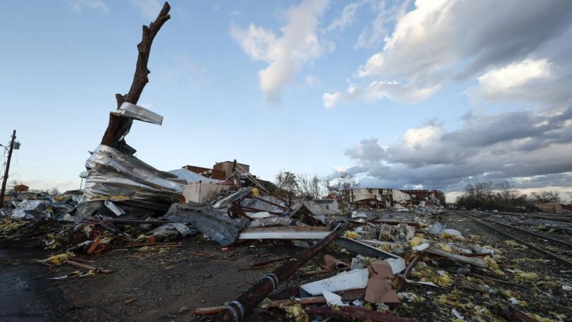 At least 6 killed as Tornado, thunderstorms strike central Alabama