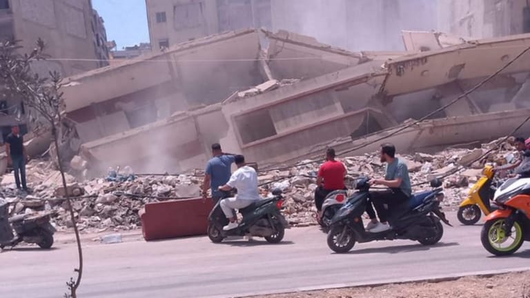 Photos: Building Collapses in Dahiyeh