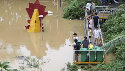 Thousands flee homes in Vietnam as Typhoon Yagi death toll rises