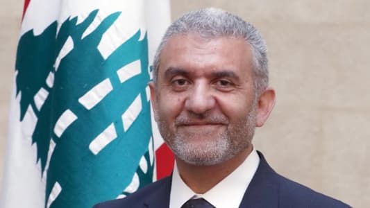 Circular by Labor Minister reiterating necessity of giving preference to Lebanese workers