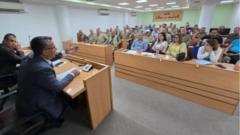 هموم الصيادين على طاولة الوزير... وتحذير