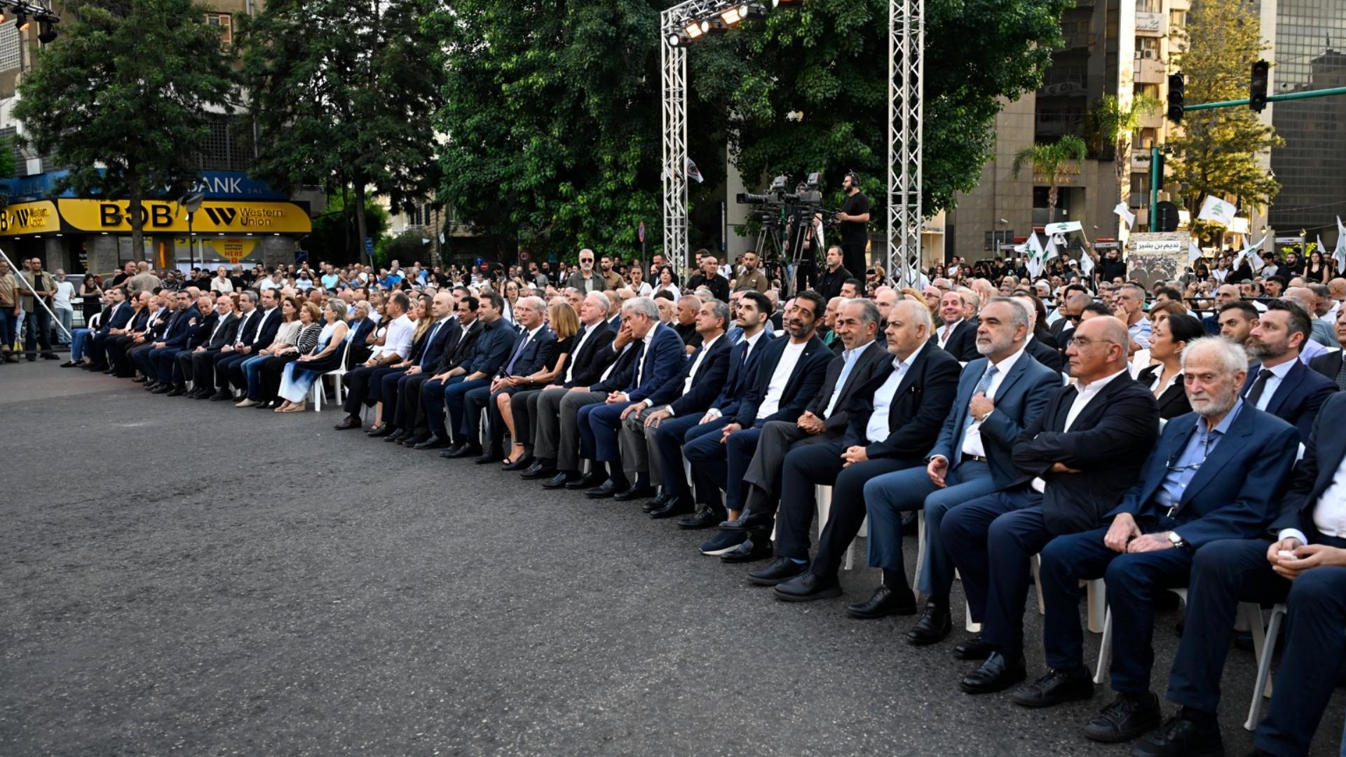 في الذكرى الـ44 لاستشهاد بشير الجميّل ورفاقه... ساحة ساسين تستعيد مشروع الدولة و"بشير الحقيقة"