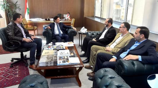 Makary meets Hamas delegation