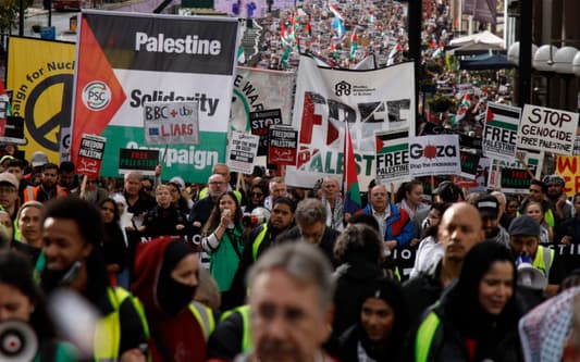 Pro-Palestinian Protests Break out Across the World Demanding an End to Onslaught on Gaza