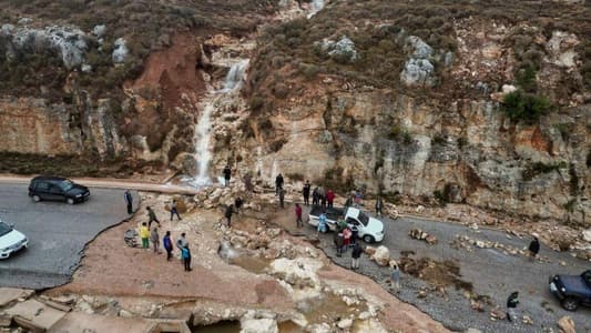 Libya floods wipe out quarter of city, 10,000 feared missing