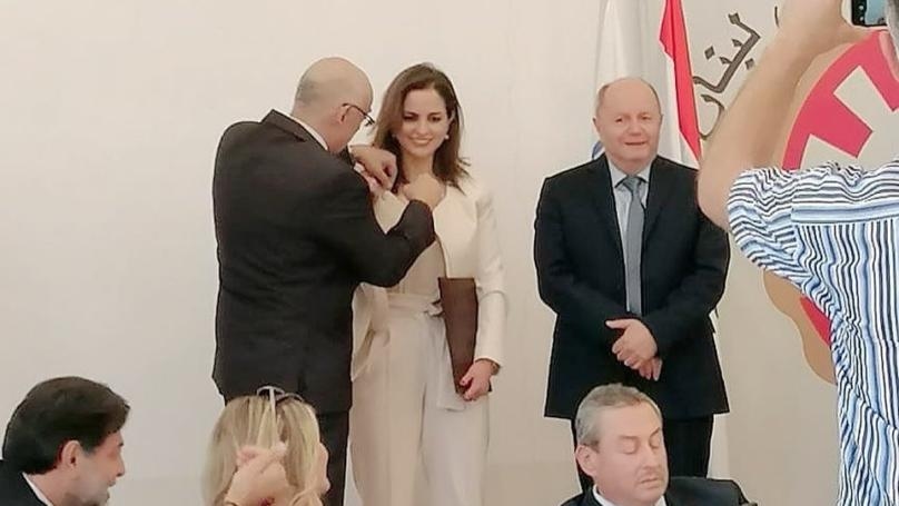 هذا ما أعلنته وزيرة سابقة في تغريدتها...