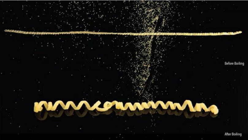 بعد الطّهي.. معكرونة تتحوّل إلى أشكالٍ ثلاثية الأبعاد