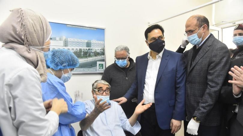 Diab inspects Covid-19 vaccination centers, addresses doctors, nurses and healthcare staff