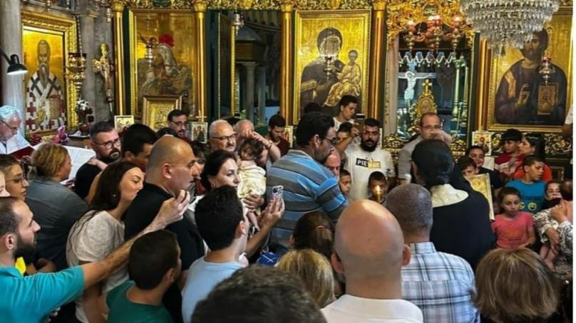 بالصور: عمادة جماعية لأطفال غزة