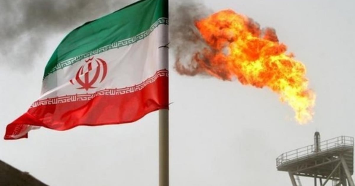 Why Is Iran’s Gas Wealth Unable to Protect It?