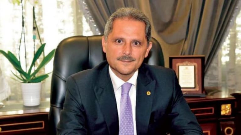 رئيس لجنة الرقابة على المصارف السابق سمير حمود لـmtv عن احتمال ترشيحه من قبل الحريري لرئاسة الحكومة: الأجواء ليست في هذا الاتجاه ومن السابق لأوانه الحديث عن شروط ولست بهذا الجو