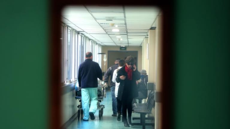 إستشفائيًّا: زمن الليرة انتهى!