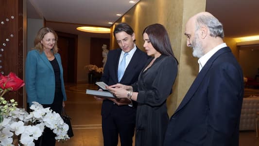 Geagea hosts Hochstein in Maarab