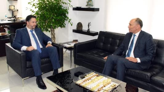 Salam, Tunisian ambassador tackle means to bolster economic and trade relations