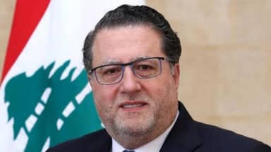 شقير: نأمل أن يكون هذا العيد فرصة حقيقية لقيامة لبنان من أزماته وتحدّياته


@MohamedChoucair