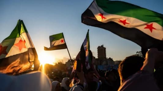 SANA: A popular gathering in Umayyad Square in Damascus in support of the Ministry of Defense and General Security's operations against Assad's remnants in the Jableh area and its countryside