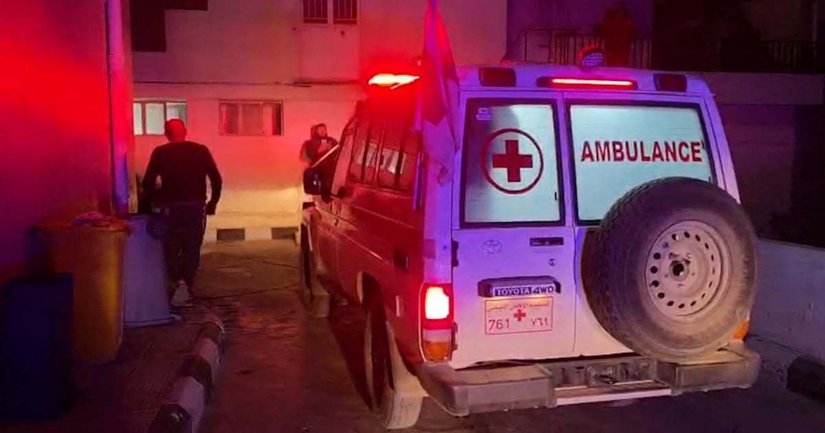 فيديو لوصول جثة الزميلة أمال خليل إلى المستشفى