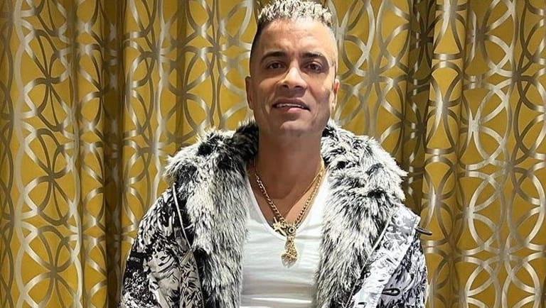 حسن شاكوش يعتذر للصحافيين... ما التفاصيل؟