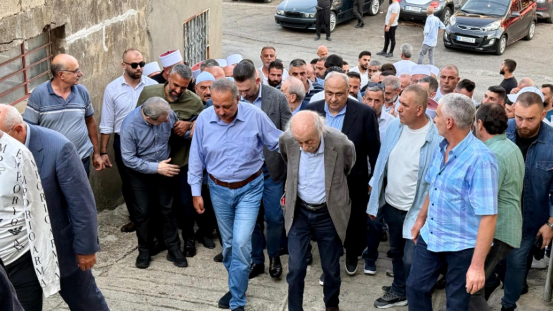 جنبلاط وأرسلان يجولان على المرجعيات الدينية لطائفة الموحدين الدروز