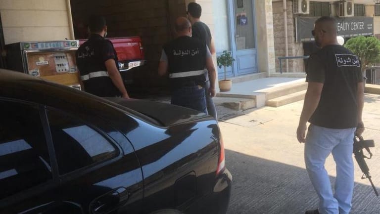 دهم محطات المحروقات في قضاء مرجعيون وإجبارها على توزيع البنزين