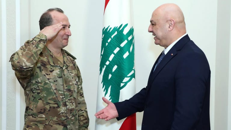 هذه حقيقة الضبّاط الذين عُيّنوا أمس… وليتذكّروا كلّ صباح